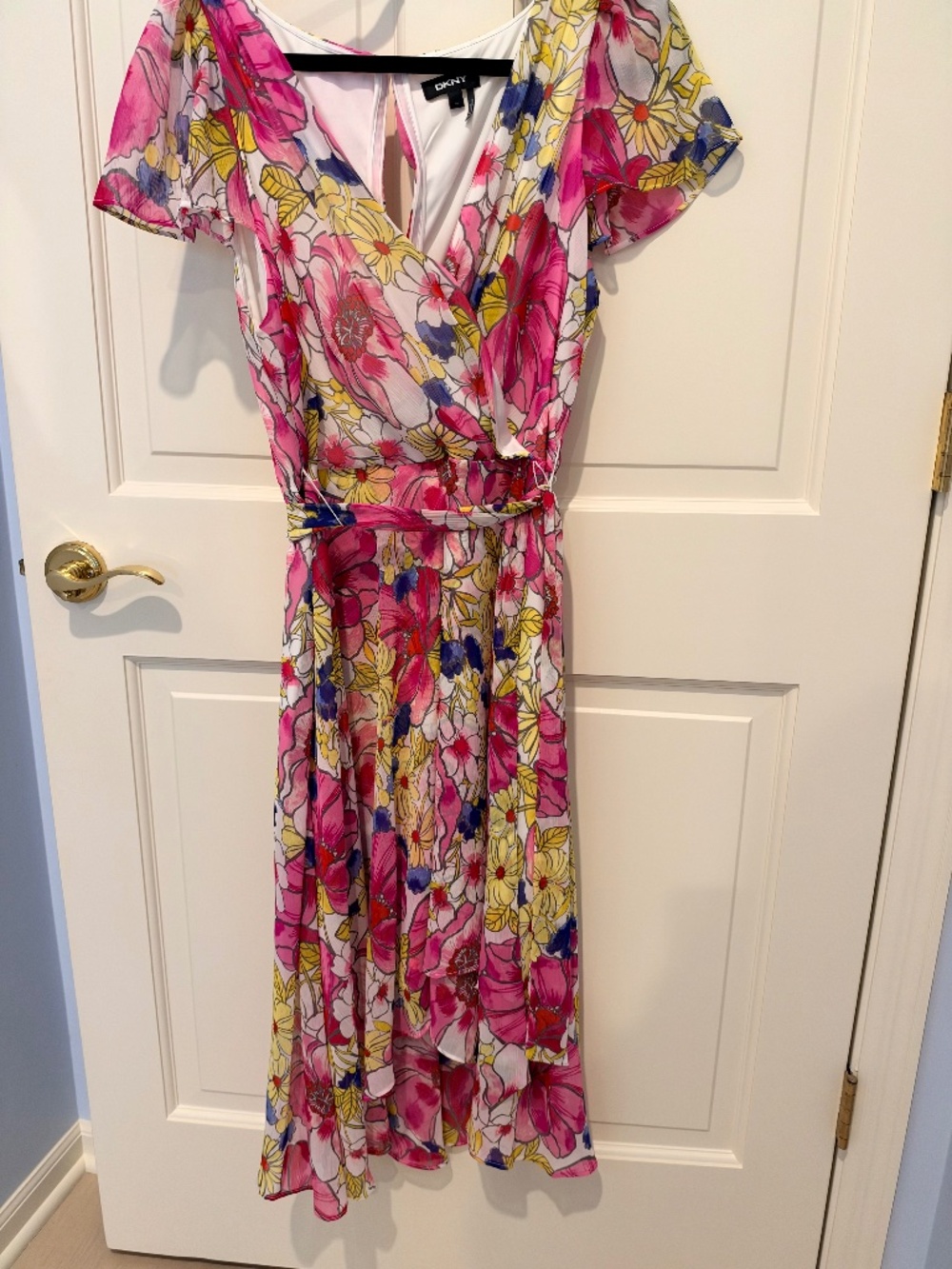 DKNY Colorful Floral Flutter Sleeve Dress | Size 14